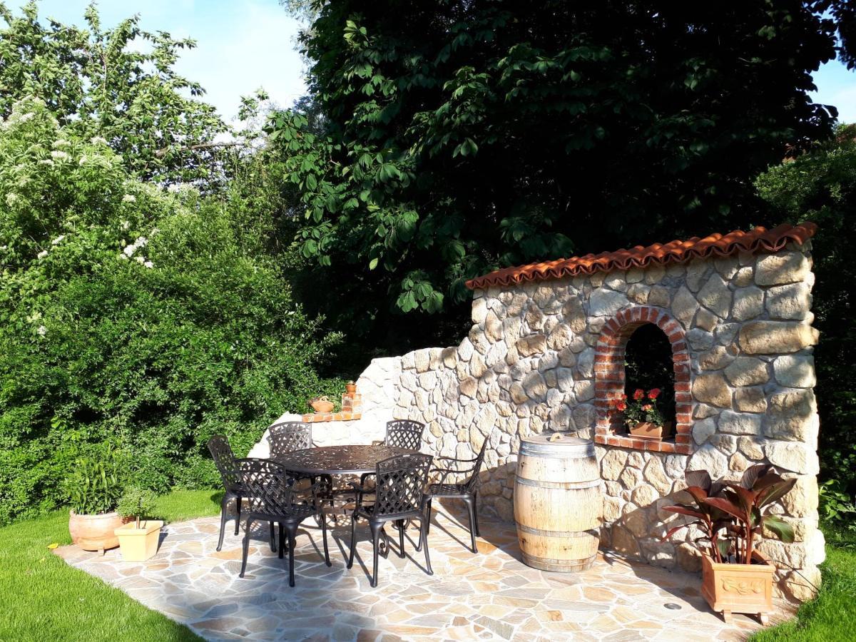 Ferienwohnung Pension Am Weinberg Mainstockheim Екстер'єр фото